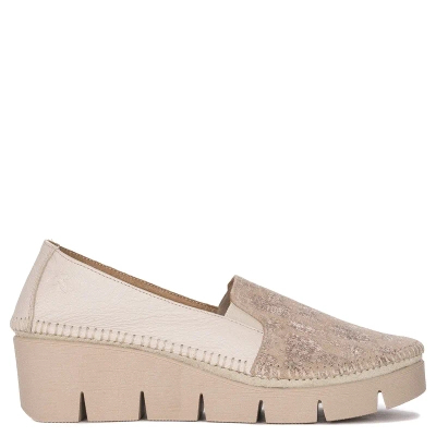 Beige || Gold
