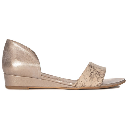 Maciejka Leather Beige And Gold Women's Sandals