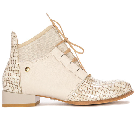 Maciejka Beige Lace-up Boots