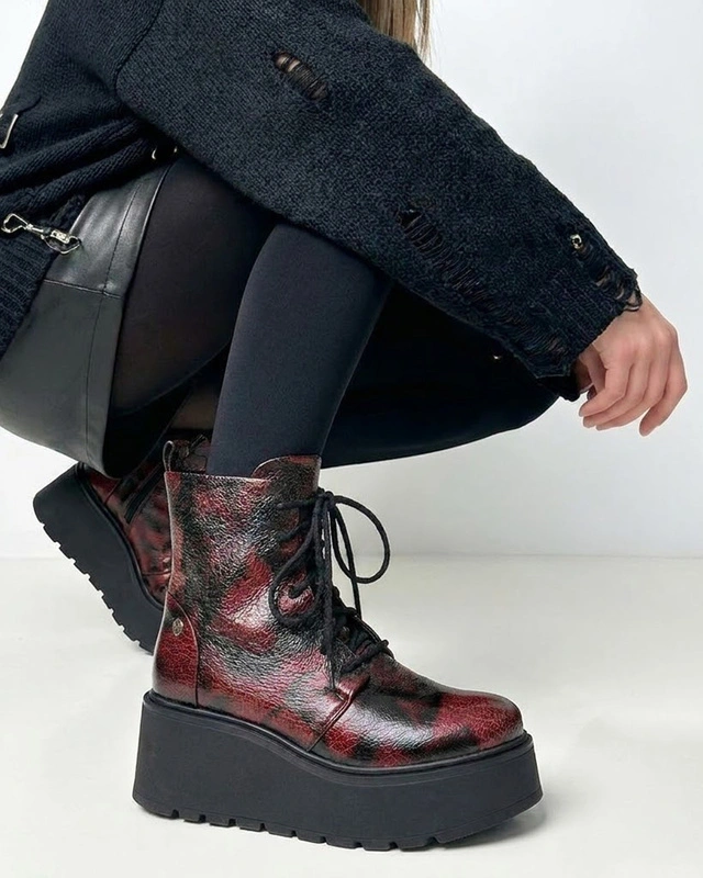 Maciejka Natural Leather Floral Patent Platform Chunky Boots Lug Sole Red And Black 6762W-40/00-8