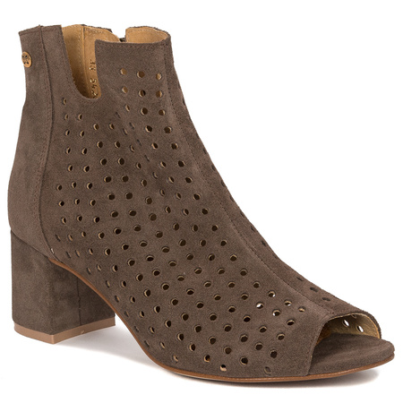 Maciejka Brown Boots 05420-02/00-5