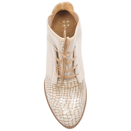 Maciejka Beige Lace-up Boots