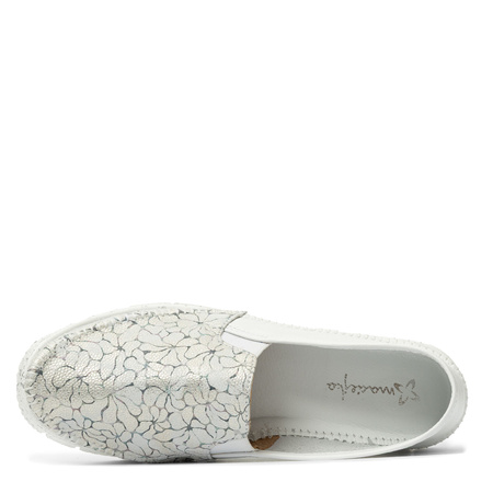 Maciejka Craft Leather Slip-On Loafers Textured Vamp White Silver 03512-70/00-0