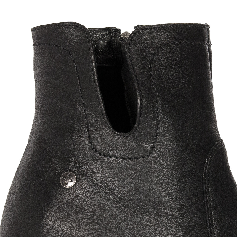 Maciejka Black Leather Women's Boots 05687-01/00-7