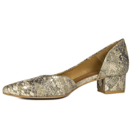 Maciejka Women's Beige + Gold Pumps