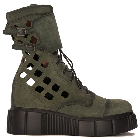 Maciejka Women's ankle boots,green leather suede on platform