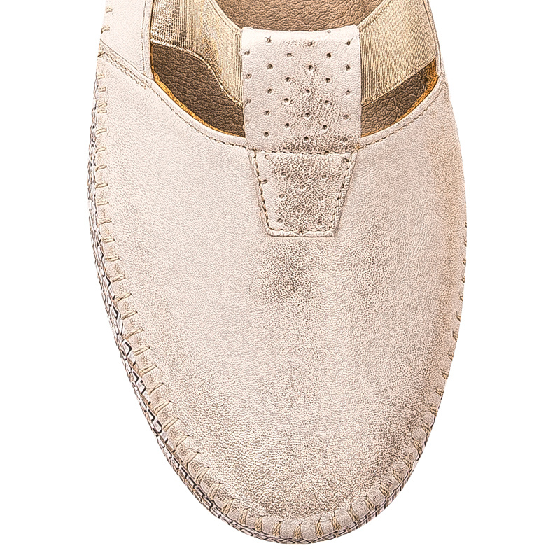 Maciejka Light Beige Low Shoes